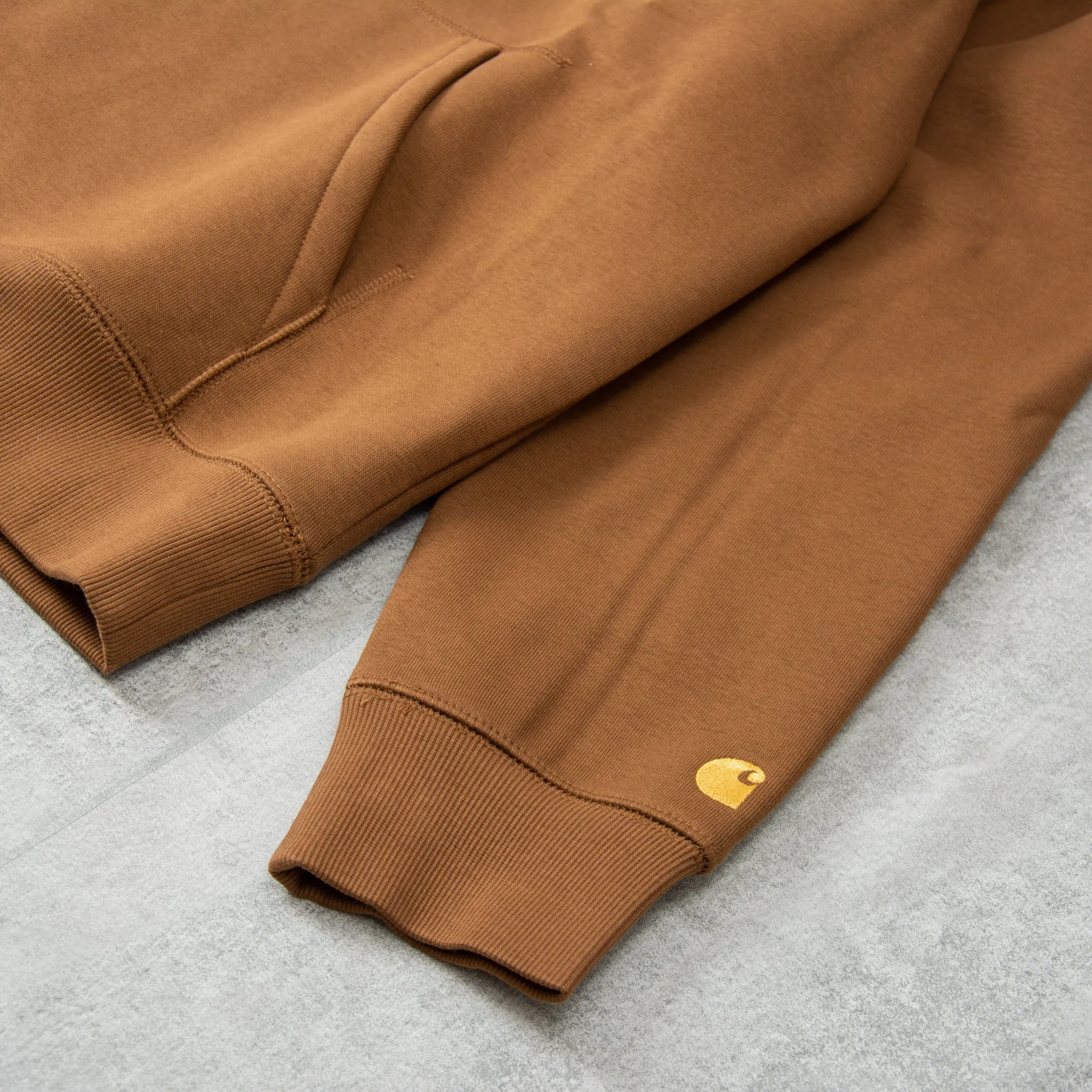 Carhartt WIP Hooded Chase Sweatshirt - Tamarind